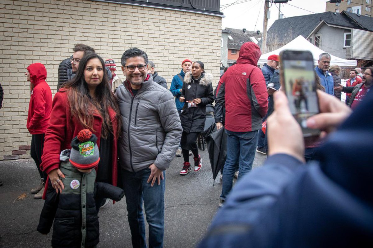YasirNaqviCDN's tweet photo. Huge thank you to everyone who showed up! Our campaign office launch was electric—packed with passionate volunteers ready to fight for #OttawaCentre and stand up for Canada!

🇨🇦🇨🇦🇨🇦 https://t.co/pBDvZYlihN