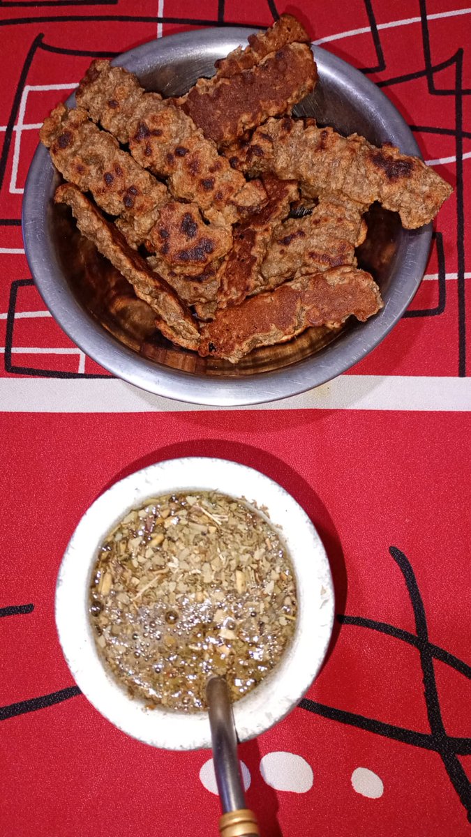 norapetru's tweet photo. #SabadosenTN  holitasss... Matecitosss con mi hijo Monky,  le hice galletitas saludables.. quedaron un amor 🥳🎉
Saludos desde La Calera Córdoba https://t.co/zcz6BYO4pw