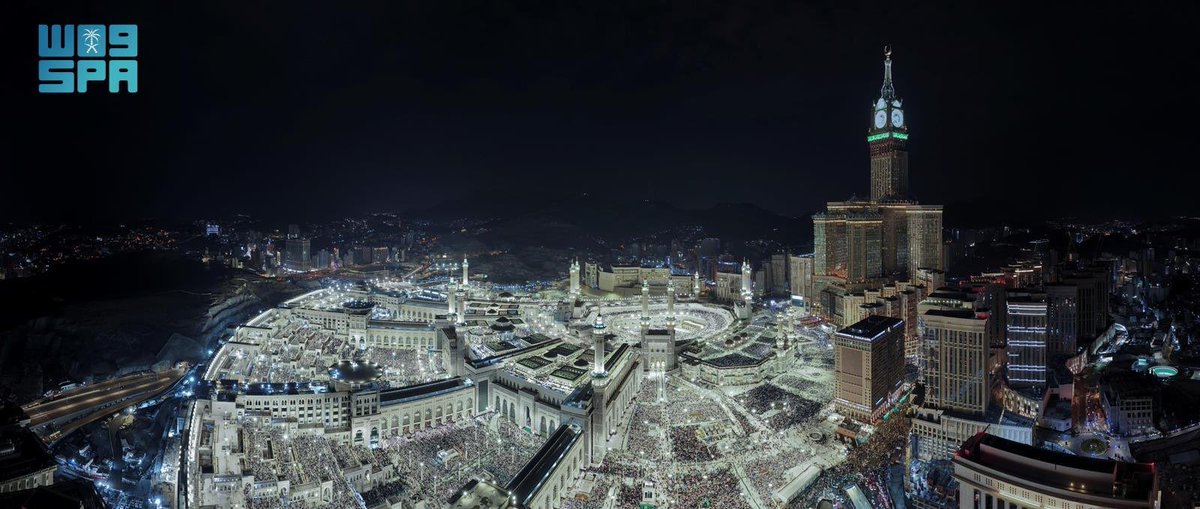 المسجد الحرام ، ليلة 23 رمضان 

—-
اللهم إنك عفو كريم تحب العفو فأعف عنا