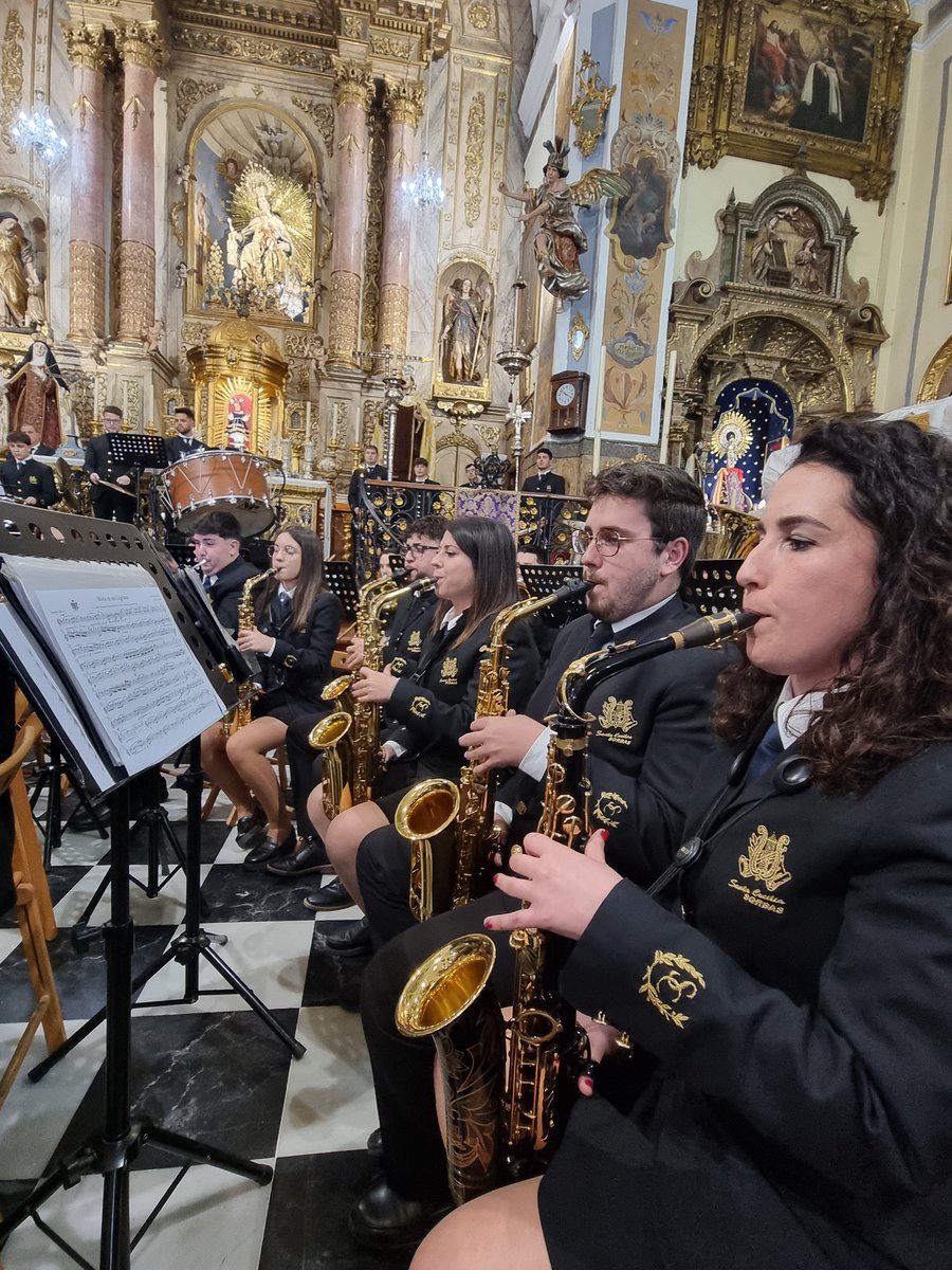 CCervantesH's tweet photo. La Banda 'Santa Cecilia' y sus músicos son verdaderos embajadores de su pueblo, #Sorbas. Hoy, tras 400 kms y casi 7 horas de viaje, han intervenido en el Ciclo de Conciertos "Cristo de la Sopa" en el Santo Ángel. Una noche que ya es historia de la Banda. @BandaSorbas #sevillahoy https://t.co/bQMqm1dhPX
