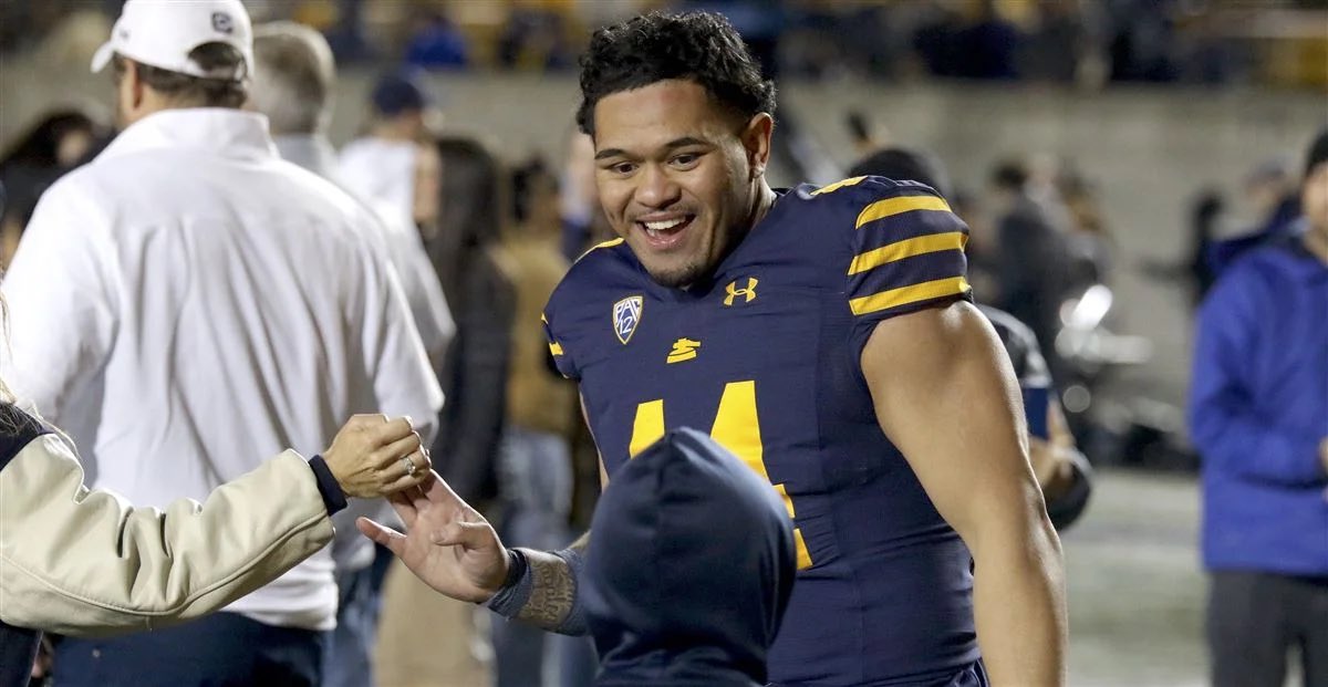 Roger Vanderhoef (@rogervanderhoef) on Twitter photo blessed to receive a division 1 offer from the university of California! #ag2g #GoBears <a href="/CReedGHS/">Carl Reed</a> <a href="/AnaeCoach/">Famika Anae</a> <a href="/BenjiPalu_Cal/">Benji Palu</a> <a href="/SydThompson23/">Syd Thompson</a> <a href="/streetsavvyGMG/">Coach D. Leach (H.U.) 🇺🇸💯</a> <a href="/coachJoJohnson/">Josiah Johnson</a> <a href="/Coach_Ferg7/">Deanthone Ferguson</a> <a href="/grant_union/">GHSpacersFootball</a> <a href="/BrandonHuffman/">Brandon Huffman</a> <a href="/PGregorian/">Paul Gregorian</a> blessed to receive a division 1 offer from the university of California! #ag2g #GoBears <a href="/CReedGHS/">Carl Reed</a> <a href="/AnaeCoach/">Famika Anae</a> <a href="/BenjiPalu_Cal/">Benji Palu</a> <a href="/SydThompson23/">Syd Thompson</a> <a href="/streetsavvyGMG/">Coach D. Leach (H.U.) 🇺🇸💯</a> <a href="/coachJoJohnson/">Josiah Johnson</a> <a href="/Coach_Ferg7/">Deanthone Ferguson</a> <a href="/grant_union/">GHSpacersFootball</a> <a href="/BrandonHuffman/">Brandon Huffman</a> <a href="/PGregorian/">Paul Gregorian</a>