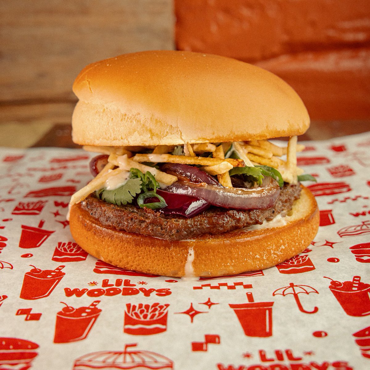 Lil Woody's (@lilwoodys) on Twitter photo #lilwoodysburgeroftheweek: Angela Garbes’ Balikbayan Bistek Burger—
Soy & Citrus-marinated Grass-Fed Beef Patty
Braised Red Onions
Calamansi Aioli
<a href="/piknikusa/">Pik-Nik Foods</a> Shoestring Potatoes
Cilantro
Green Onions
Avail thru 3/24
lilwoodys.com #lilwoodysburgeroftheweek: Angela Garbes’ Balikbayan Bistek Burger—
Soy & Citrus-marinated Grass-Fed Beef Patty
Braised Red Onions
Calamansi Aioli
<a href="/piknikusa/">Pik-Nik Foods</a> Shoestring Potatoes
Cilantro
Green Onions
Avail thru 3/24
lilwoodys.com