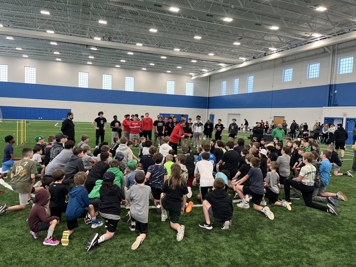The Knights had a blast at the Rise and Grind with the <a href="/jr_celtics/">Illinois Jr Celtics</a>  today.