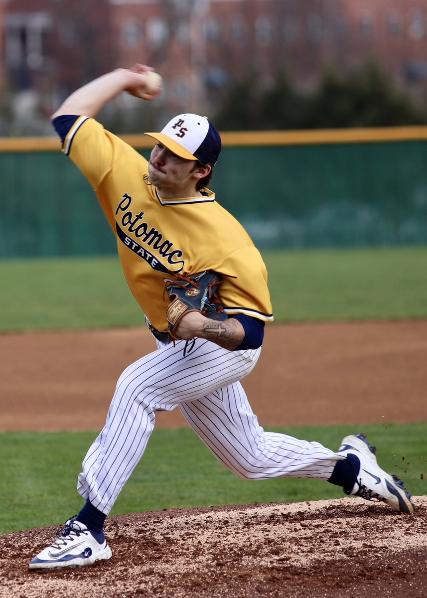 Lance Hartley strikes out 9 as Potomac State completes the sweep over Cecil College with a 7-0 win.  PSC has now won 9 in a row. 
#CatamountCulture