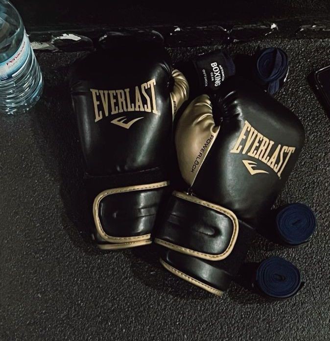 𝒜𝓁𝑒ˎˊ˗ tweet media