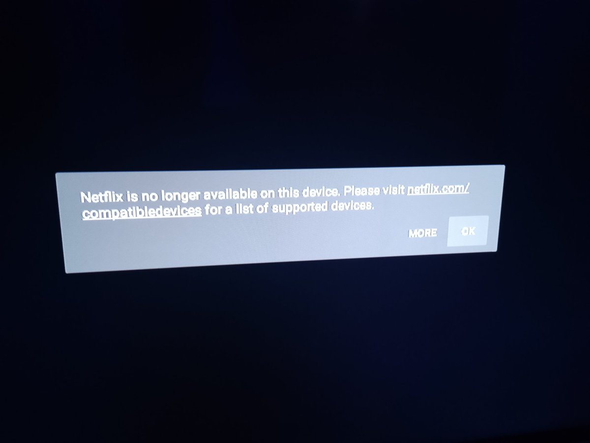 Azukaberg1's tweet photo. @NetflixUK I have been seeing this since yesterday. Please what can I do? https://t.co/1a9HypeNgc