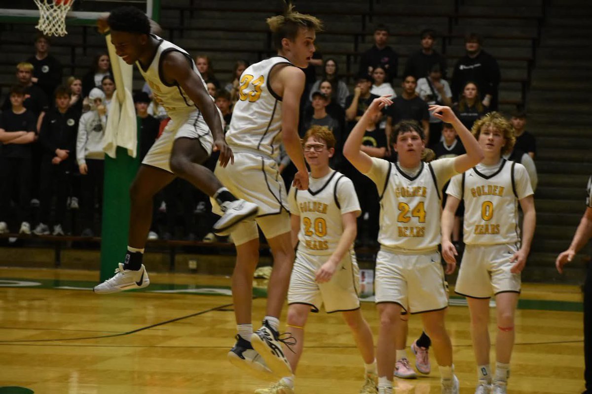 Justin Ullom tweet media