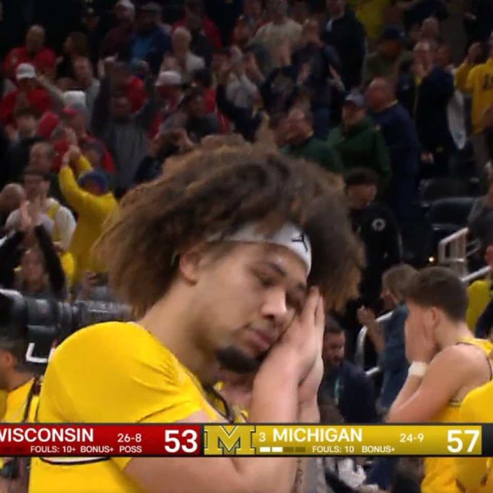 TRE WITH THE KILLSHOT AGAIN. THIS MAN HAS ICE IN HIS MF VEINS.