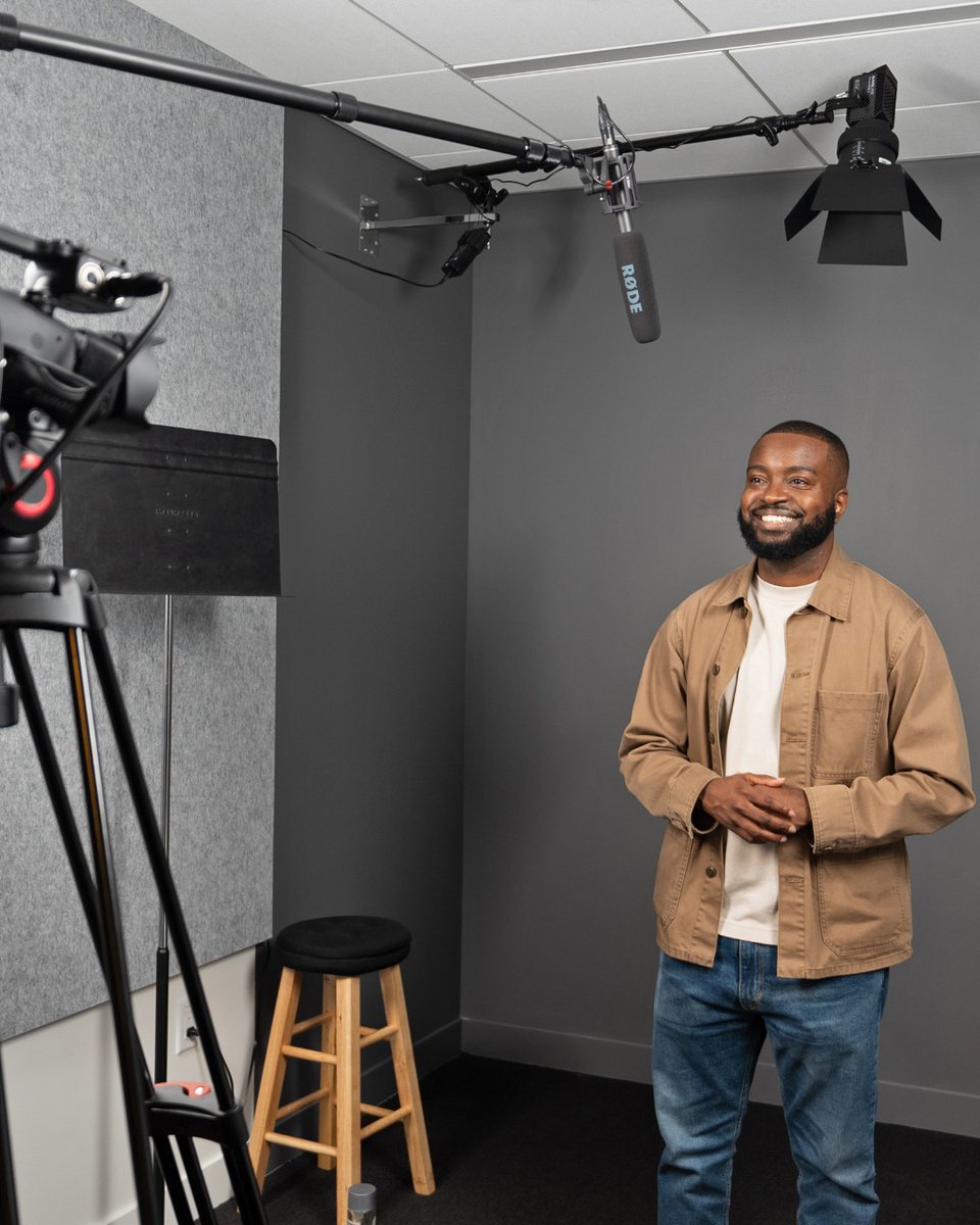 sagaftra's tweet photo. SAG-AFTRA has set up guardrails to protect members when doing self-tape auditions. Learn more in SAG-AFTRA magazine: https://t.co/YkphjEWLWk. 📹 Leave a comment: Tell us your self-tape story and you may be featured in the magazine! 👇 https://t.co/Sfs1WUJg5Y