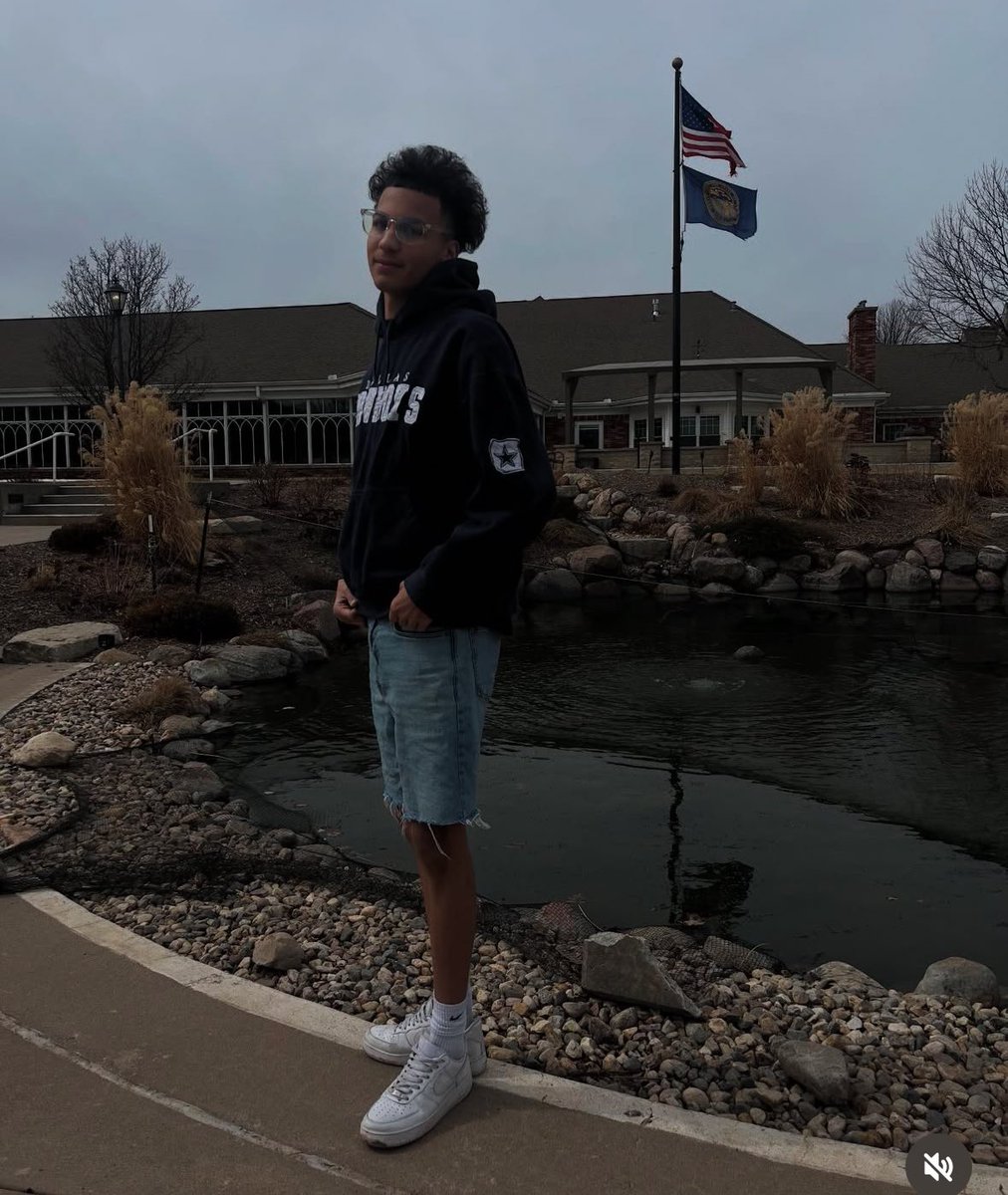 “Let’s go take some pics in front of a retirement home”