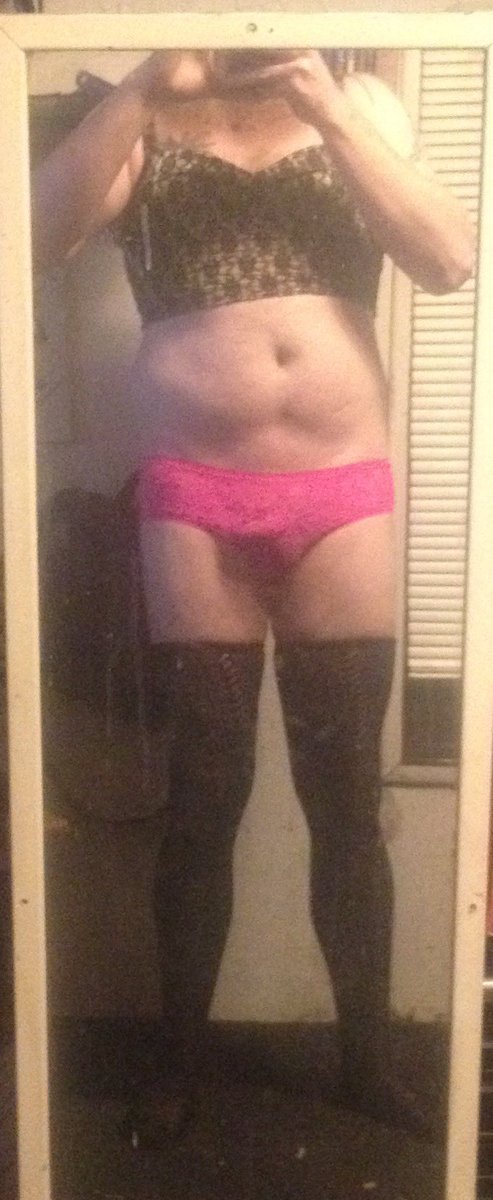 Slaveship1's tweet photo. Was feeling cute. Hope you like and enjoy. #Me https://t.co/P4o0IKlFc8