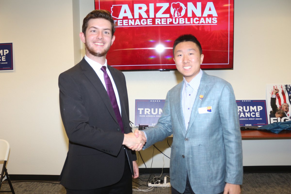 yidicarizona's tweet image. It was awesome working with former Chair @TroyHolderby in the Arizona Teenage Republicans!
He grew our club and inspired many young people to be apart of the conservative movement!