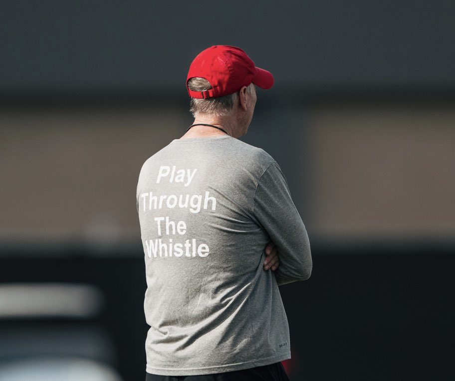 Just a reminder to PLAY THROUGH THE WHISTLE ‼️

#GoCoogs