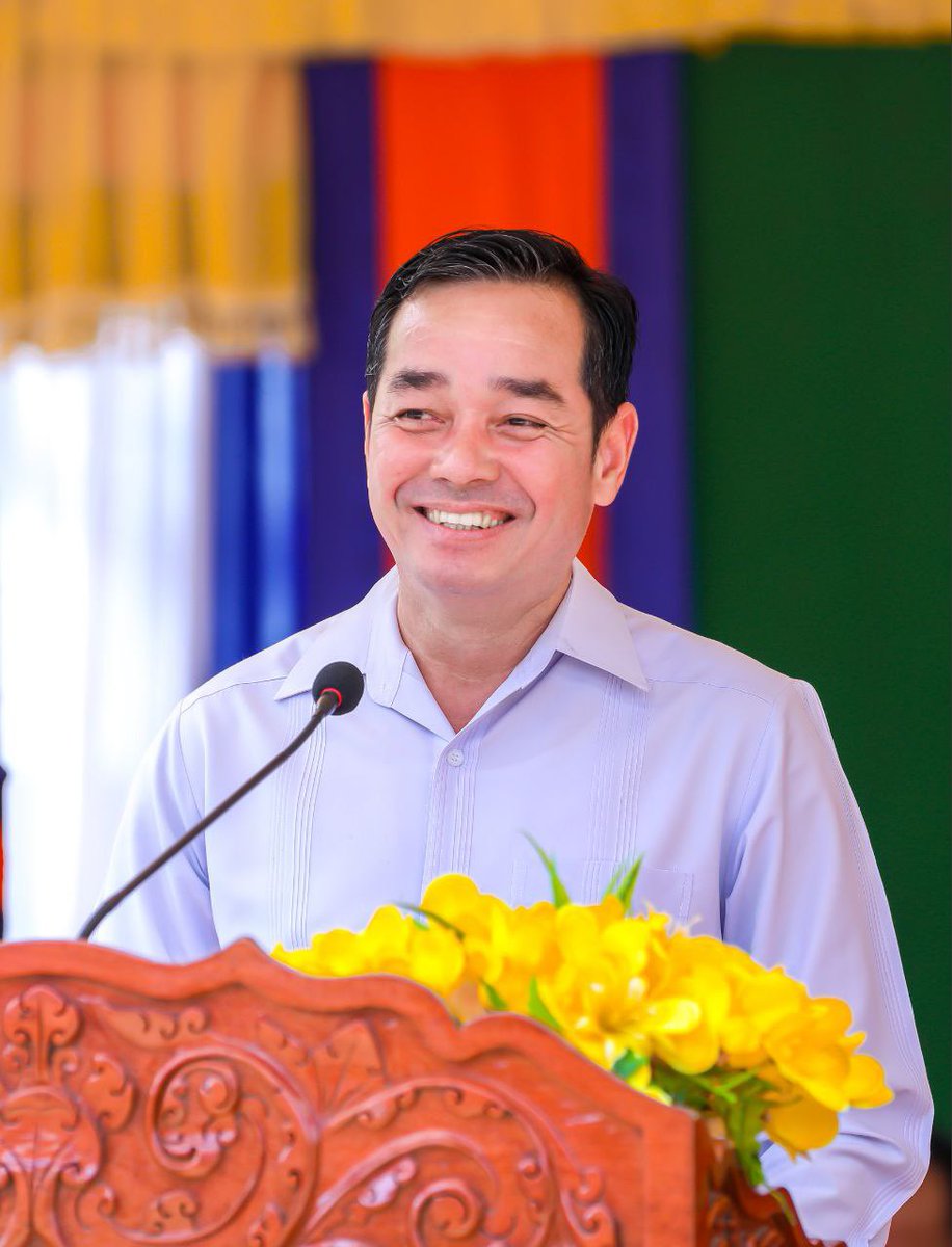 unchandaKCM's tweet photo. សិល្បៈនៃការចូលរួម​ និងចេះបំពេញឲ្យគ្នាទៅវិញទៅមក https://t.co/UVip82V62X