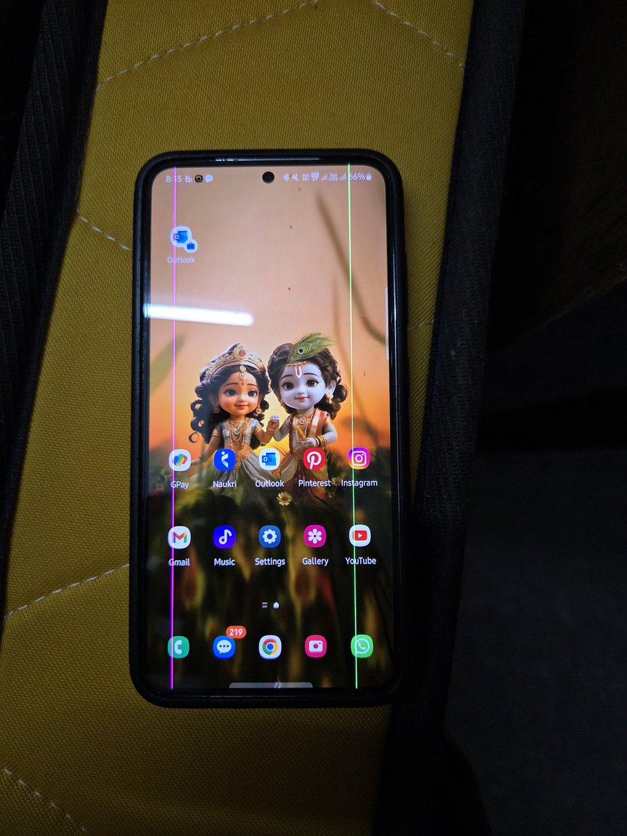 Babumar23D's tweet photo. @_lonewolf_abdul @Entroprox @geekyranjit @yabhishekhd @C4ETechTamil @SamsungIndia @SamsungMobile It's border of setting page https://t.co/RaBNxAmXy8