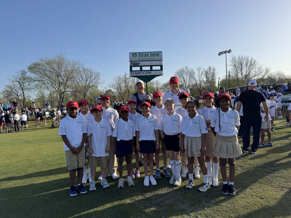 Nora Ryan tweet media