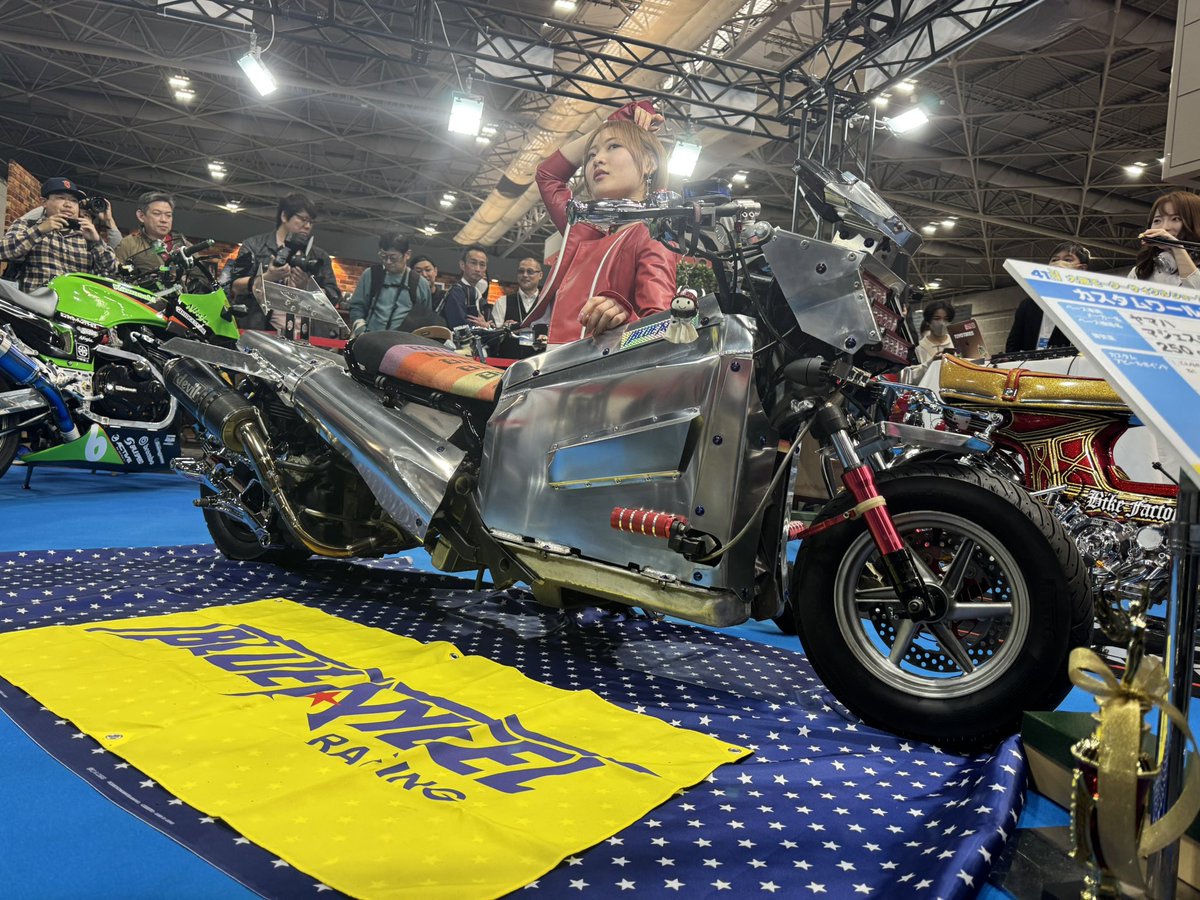 agf9300's tweet photo. 大阪モーターサイクルショー　最終日 https://t.co/6zI4EyOIad