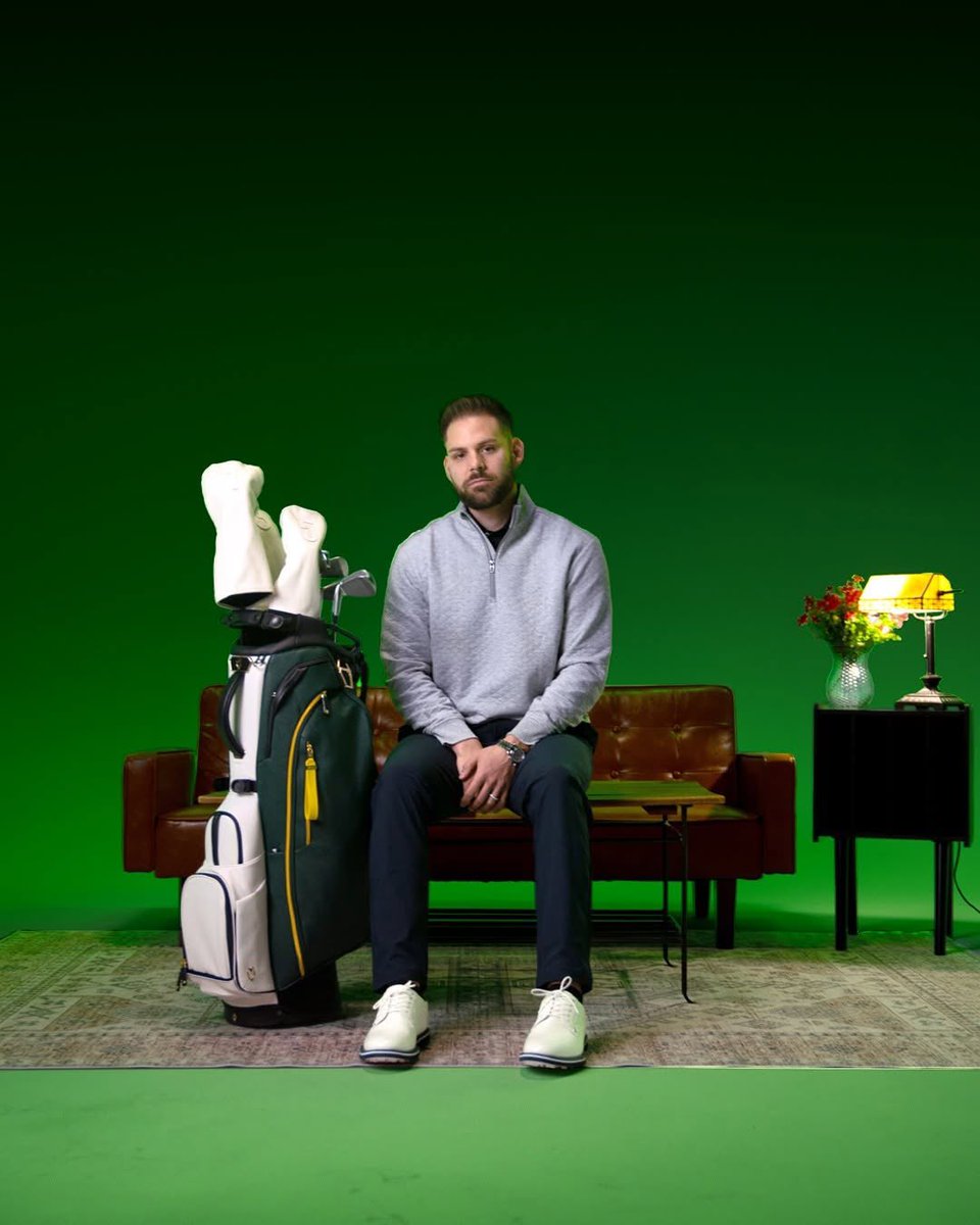 eGolfMegastore's tweet image. Introducing the Season Opener Collection.🌺

A tribute to the history, prestige, and passion that makes this the most anticipated time of year.

Available now at #eGolfMegastore. 
Shop at shorturl.at/SYRK1 

#VesselGolf #CraftedForTheDriven #SeasonOpenerCollection