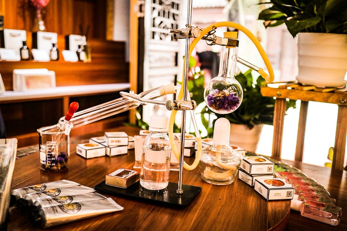 Hi, I have started a skincare consultancy. People can ask me about their skincare issues for the summer season. Visit: skincare.tupin.org #skincare