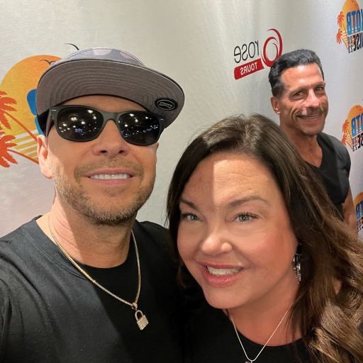 BrookeMSCW's tweet photo. @DonnieWahlberg Happy National Donnie Day @DonnieWahlberg 🧡  and thank you! 🥳 https://t.co/AxYuGMlwtl