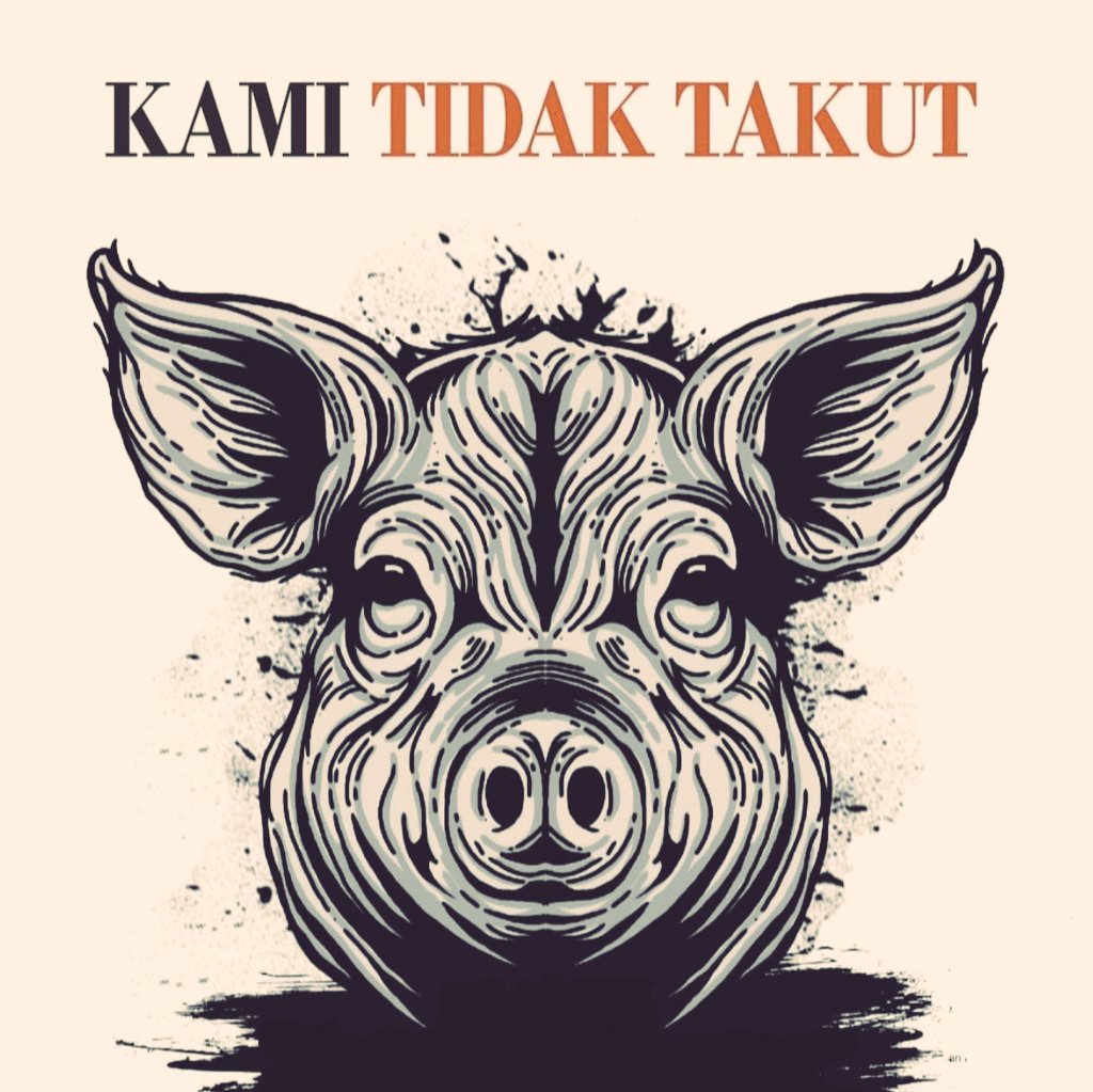 StefanAntonio__'s tweet photo. .
.
INTIMIDASI PALA BABI DAN TIKUS adalah bentuk Pembungkaman bukan buat @tempodotco saja

Tapi Ancaman buat Seluruh Rakyat yang Vocal dan Kritis kepada REZIM .. Y A  . . .  R E Z I M   !!!

Karena apa yang di Kritik Tempo itu Kebijakan dan Prilaku REZIM dan KOMPLOTANNYA dan dibalas dengan tindakan INTIMIDASI !!!

Dan sampai DETIK INI .. Jangankan Istana @prabowo MENGECAM .. Malah Juru bicara Istana @NasbiHasan selaku PERWAKILAN ISTANA malah MENGOLOK OLOK tindakan Intimidasi terhadap Publik tersebut

Jadi Kawan .. BERSUARALAH LEBIH KERAS !!!
Agar Suara Kalian di dengar Dunia Internasional

Karena REZIM ini memang ANTI KRITIK, TONE DEAF bahkan MULAI BERANI MEMBUNGKAM Suara Rakyat yang MENGGAJI MEREKA !!!

TANGKAP DAN ADILI PELAKU PENEBAR TEROR INTIMIDASI TERHADAP @tempodotco @BocorAlusPol !!!

Buktikan bahwa BUKAN KALIAN ISTANA yang membiarkan atau bahkan melakukan PEMBUNGKAMAN !!!

PECAT SKALIAN ITU @NasbiHasan Bozz @prabowo !!!
.
.
