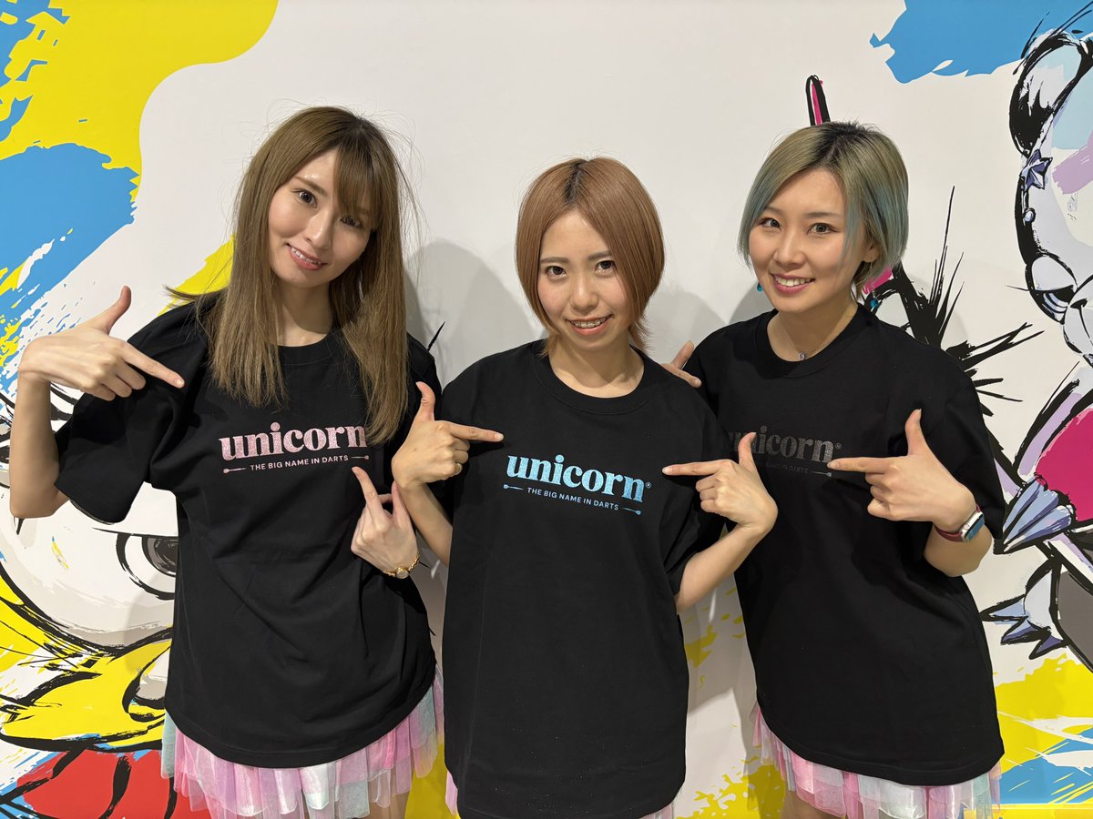 今回のブースから販売中のユニコーン
シマーTシャツ‼️ ユニコーンガールに着てもらいました🦄
可愛くてオススメです✨️
全9色ございますので、ぜひブースに見に来てください！
 #unicorn
 #unicornjapan