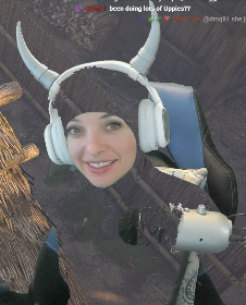 CupperButt_'s tweet image. floating head now live! twitch.tv/cupperbutt