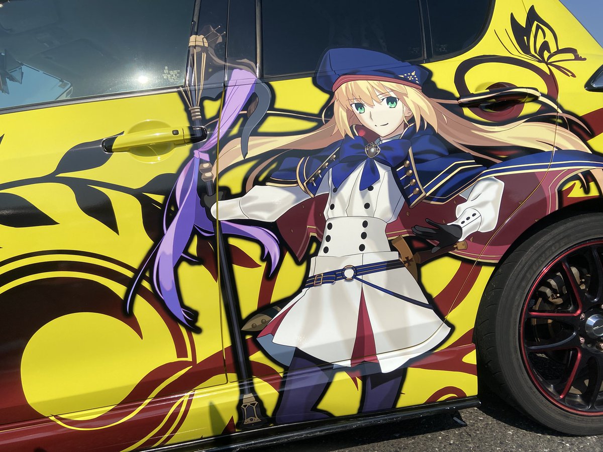 Hachi_32s's tweet photo. 【ご報告‼️】

今日は痛天！！

サイド新調しました。
バーサーカー/アルトリアキャスターと
アルトリアキャスター

かわいい感じに仕上がりました。

デザイン 自分

彩色　おりてぃ@8639loloy

カッティング 施工
CloverHeart様　@HimesyaraCH https://t.co/l0LKVUwo0E
