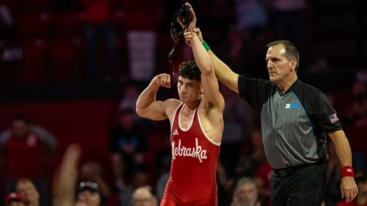JosephMaier29's tweet photo. Nebraska wrestling finished off a dominant weekend at the NCAA Championships on Saturday.

Ridge Lovett and Antrell Taylor took home titles, while the #Huskers posted a program-record 117 points for a second-place team finish. 

STORY: https://t.co/dLNNMCSkLS https://t.co/EOTo2lUN5l