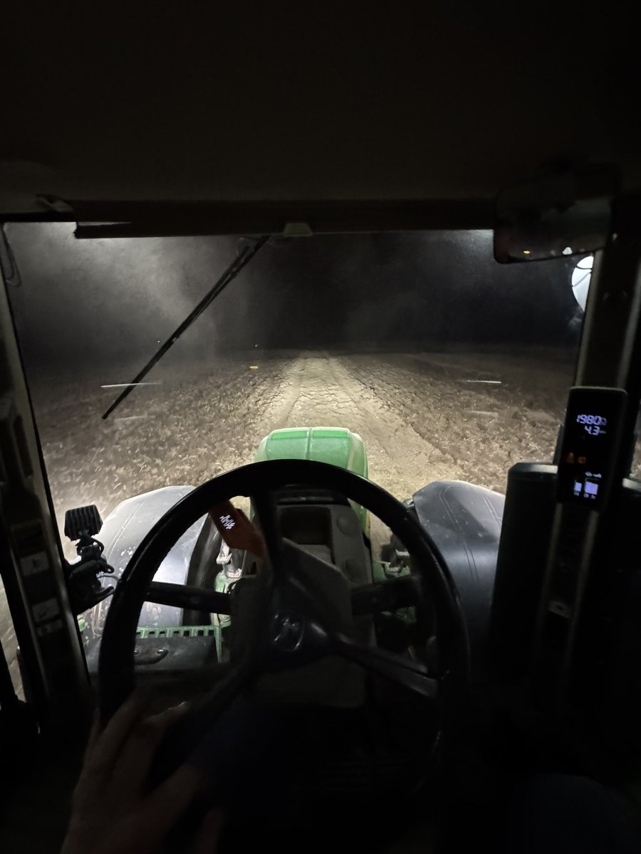 Grayden Mills tweet media