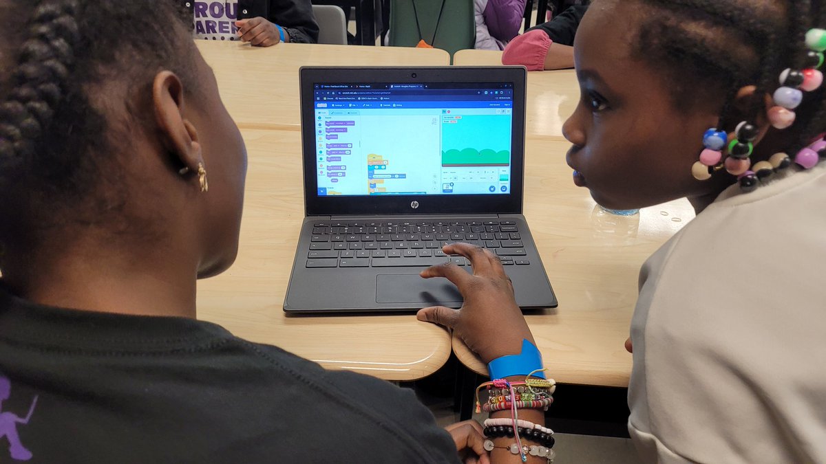 Nadine Deerr (@nadinedeerr) on Twitter photo Black girls code <a href="/fmssarrows/">Fletcher's Meadow S.S.</a>. Brilliance was on display today. 👏 Black girls code <a href="/fmssarrows/">Fletcher's Meadow S.S.</a>. Brilliance was on display today. 👏