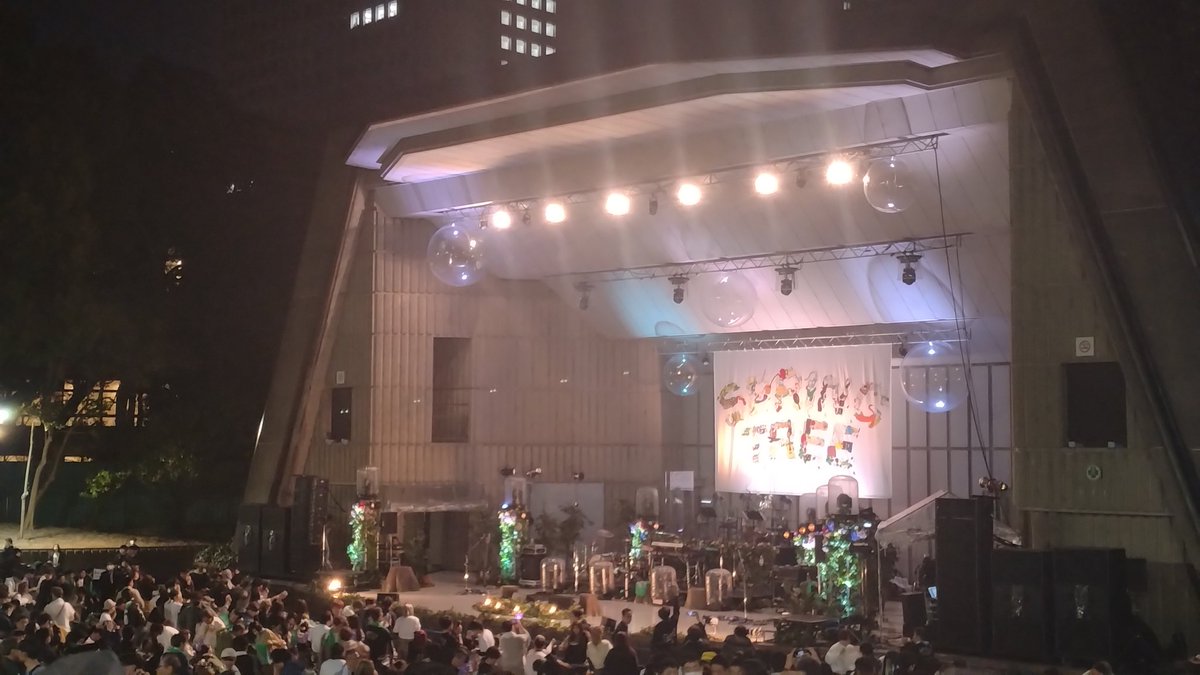 taka_dorachil's tweet image. 昨日は初めて家入レオさんのライブに行ってきた🌸🌳
｢サブリナ｣｢Shine｣｢未完成｣など好きな曲を音源以上の生歌で聴けて大満足だった👏✨
なんとなくクールなイメージがあったけど、MCや盛り上げ方も無邪気な感じで可愛らしかった😊

※本編最後に撮影許可も🤳
#家入レオ
#SPRINGTREE
#日比谷野音