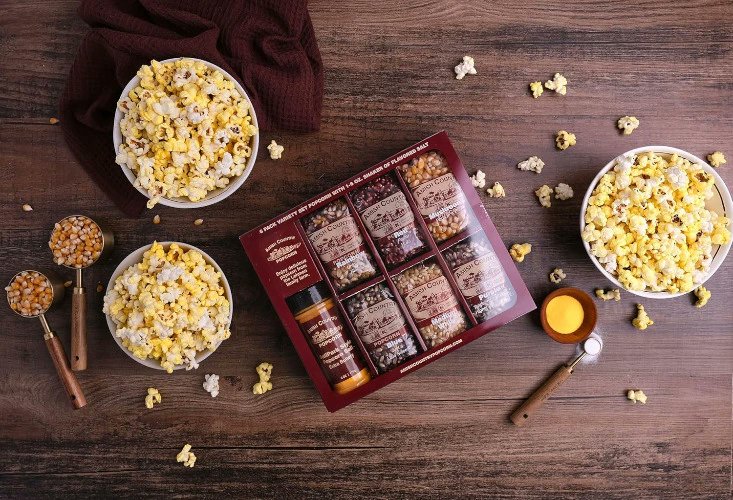 I just received a contribution towards Amish Country Popcorn Variety Set with ButterSalt | 6-4 oz Bags from Anonymous via Throne. Thank you! throne.com/buttonsthedoll #Wishlist #Throne