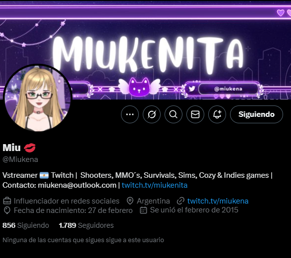 ArrowStorm_'s tweet photo. @Miukena la costumbre me obligó a sacar foto de que te sigo ajkajk https://t.co/5jI4xT6qV4