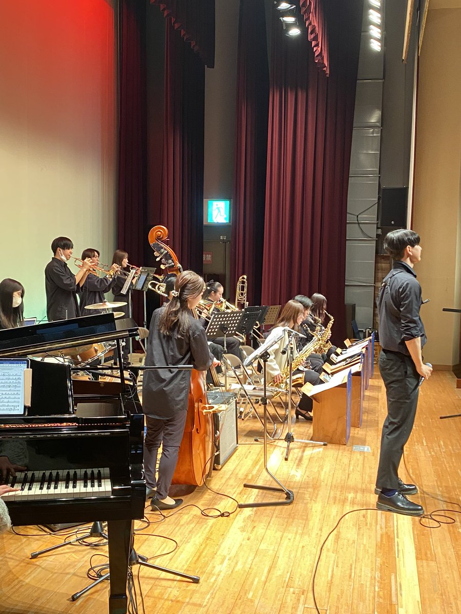 FBO_gunma's tweet photo. ついに本日14時～

Fore-BridgeOrchestra卒業ライブを開催します🍀*゜

FBO卒業生最後のライブです！

卒業生・在校生が奏でる熱いビッグバンドサウンドをぜひお楽しみください。

📅日時：3月23日（日）
📍会場：金島公民館

#FBO #卒業ライブ #群馬大学

入場無料ですのでぜひお越しください✨ https://t.co/O3u4tl3zAw