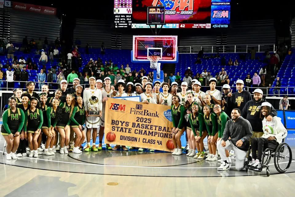 Congratulations to the Hillsboro High School Boys Basketball team on winning the Class 4A Championship!  The Burros defeated Oak Ridge 57-42! Go Burros! 🏀

Burro families and fans will be welcoming back the team at 10 p.m. tonight at Hillsboro High to celebrate the team’s
