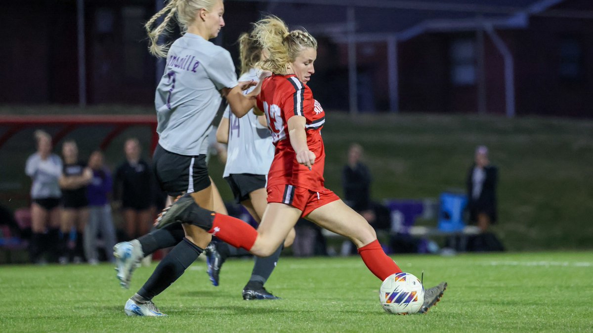 Came away with a DUB in our first home game of the spring!🎩⚽️

📸 | tinyurl.com/muhedua5

#GovsGetBetter | #LetsGoPeay