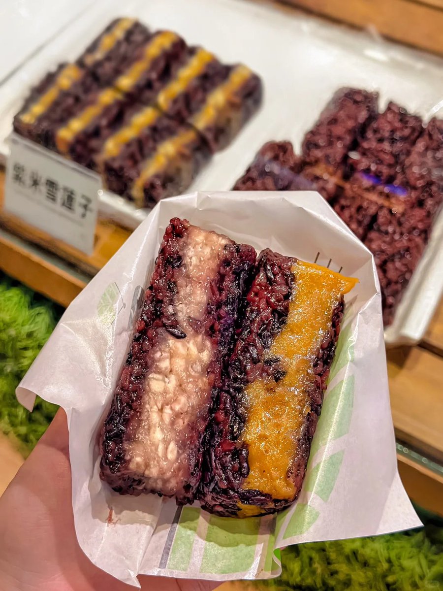 別人都是寶藏女孩，而我是飽脹女孩