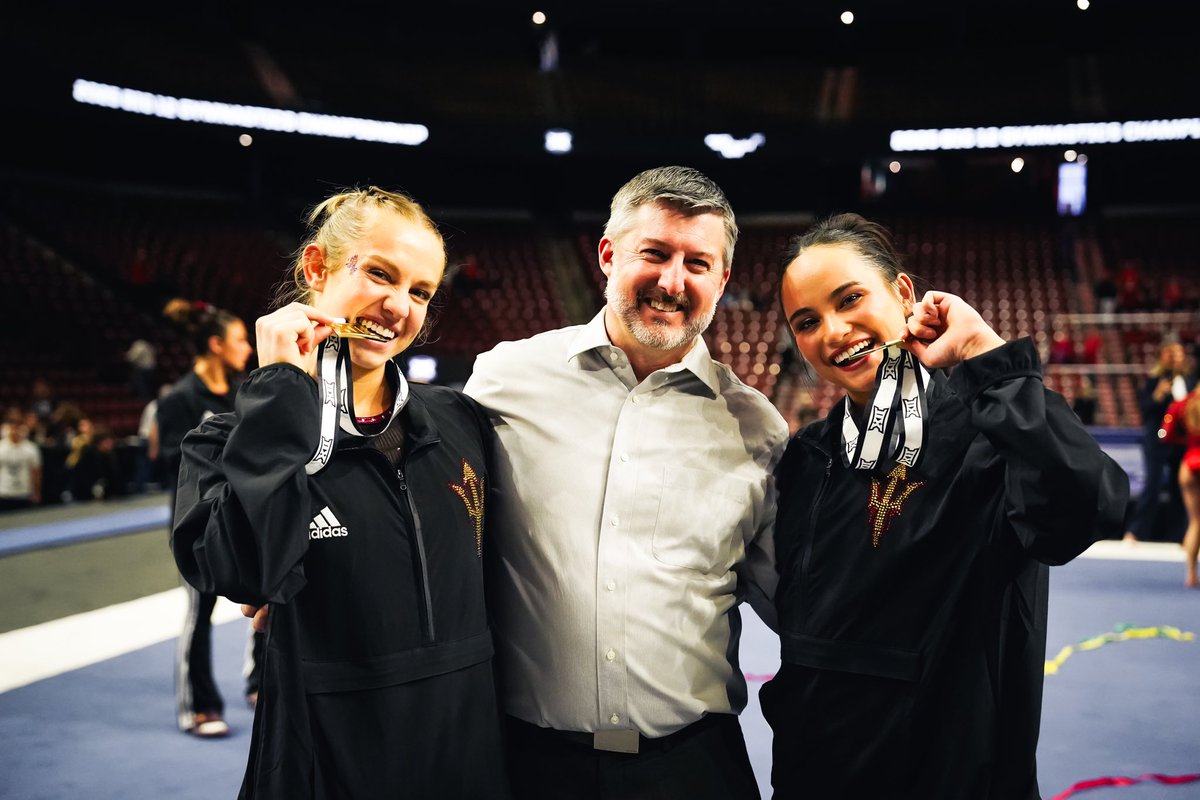 SunDevilGym's tweet photo. On the podium at Big 12s 👏

🔱 @saarahclark, 2nd on bars (9.900)
🔱 Emily White, 3rd on floor (9.875)

#GymDevils /// #ForksUp https://t.co/TLIJ0ZwBfX