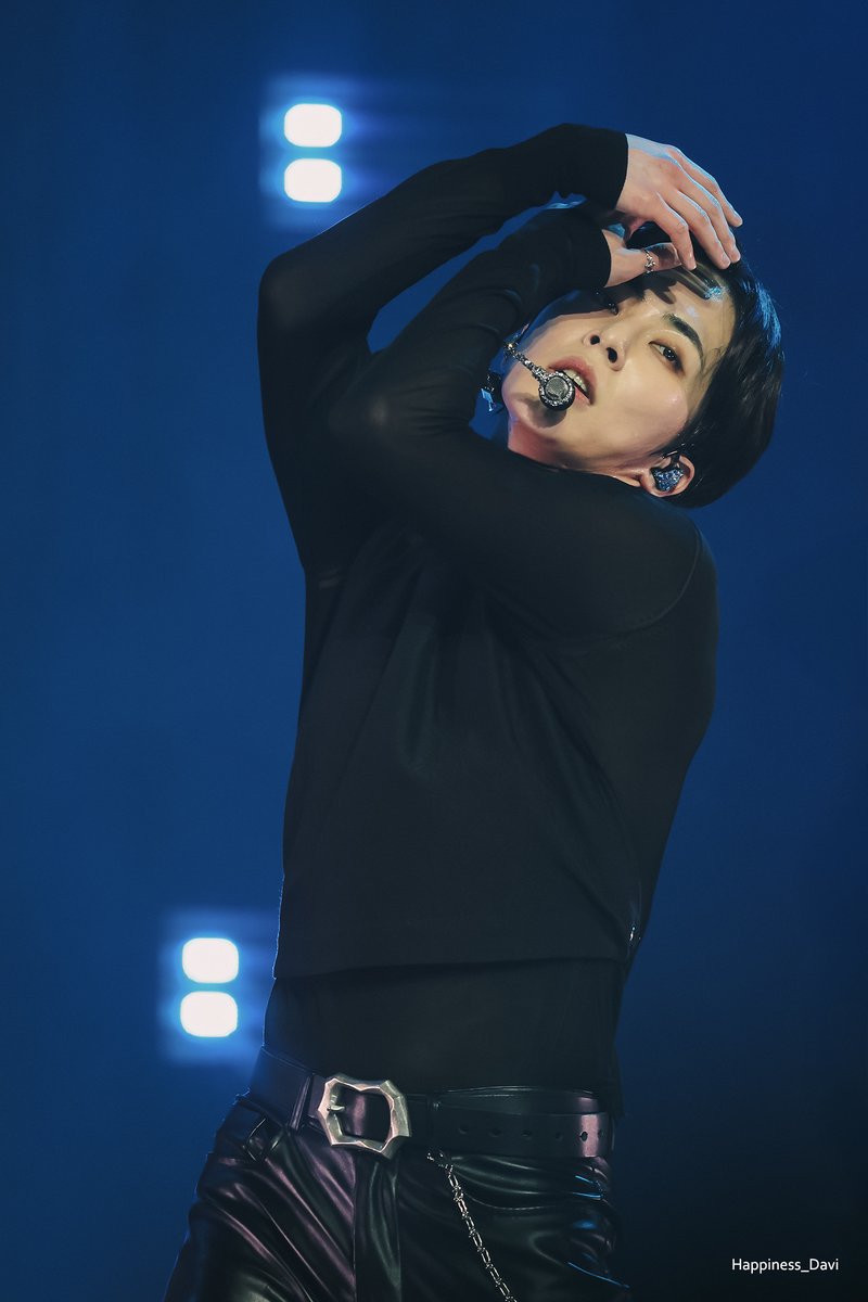 Happiness_Davi's tweet photo. 250322 XIUMIN FAN CONCERT〈X Times ( )〉

#김민석  #金珉锡 #KIMMINSEOK 
#시우민 #XIUMIN #シウミン #秀珉 
@XIUMIN_INB100 #Xtimes https://t.co/8iKfE6GWfG