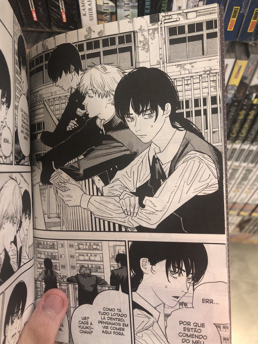 saldadin_99's tweet photo. Eu não sei explicar, mas o mangá físico de chainsaw man deixa o traço do fujimoto mais bonito, é tipo assistir um filme no cinema, é o mesmo filme que vc assiste na tv, só que melhor https://t.co/Ge8uOEbVi8
