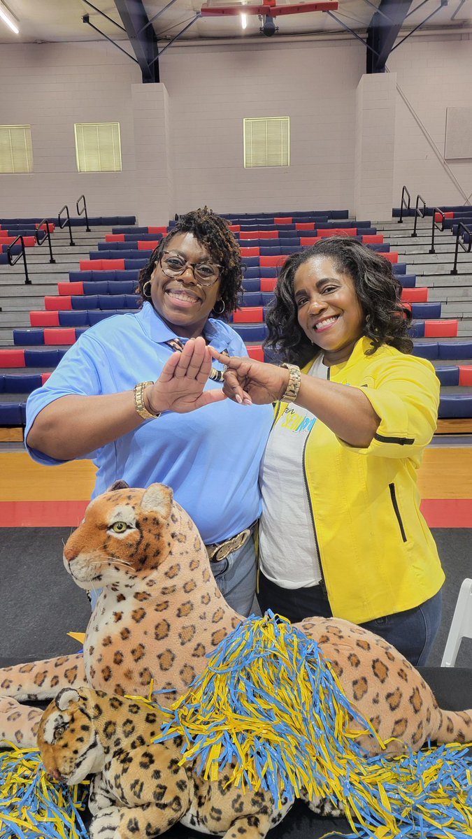 alumni_su's tweet photo. SUAF Jackson, MS Metro Chapter: Federal TRIO Programs College and Career Day at Tougaloo College #WeAreSouthern🩵💛 https://t.co/IXENJOEXlZ