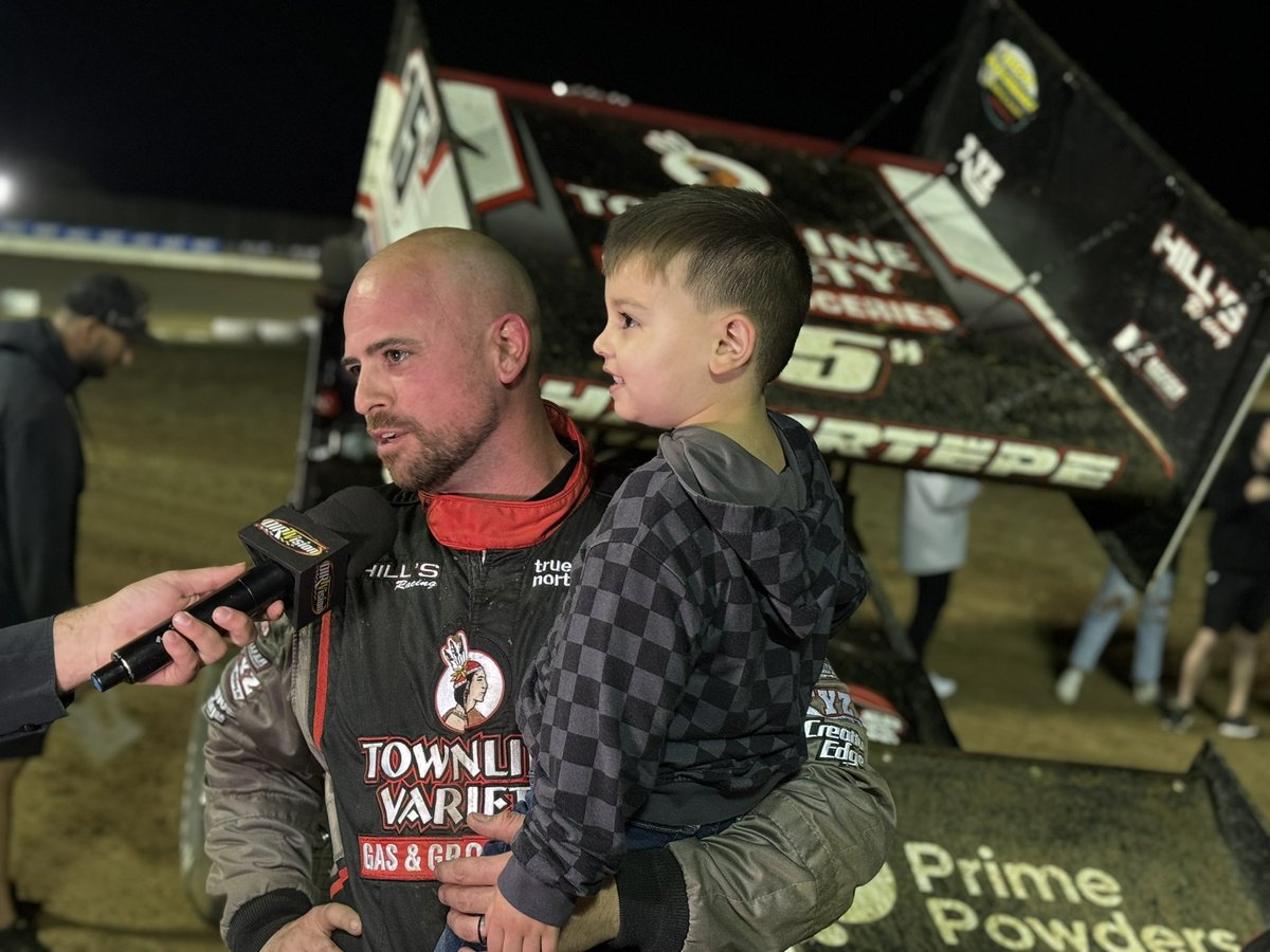 Another good run for this Texan on home turf!

<a href="/SamHafertepeJr/">Sam Hafertepe Jr</a> slips back as far as 7th and rallies back to 3rd at <a href="/RaceCottonBowl/">Cotton Bowl Speedway</a>.

That’s his second podium of the World of Outlaws <a href="/NosEnergyDrink/">NOS Energy Drink</a> Sprint Car Texas swing with <a href="/HillsRacingTeam/">Hill’s Racing</a>!