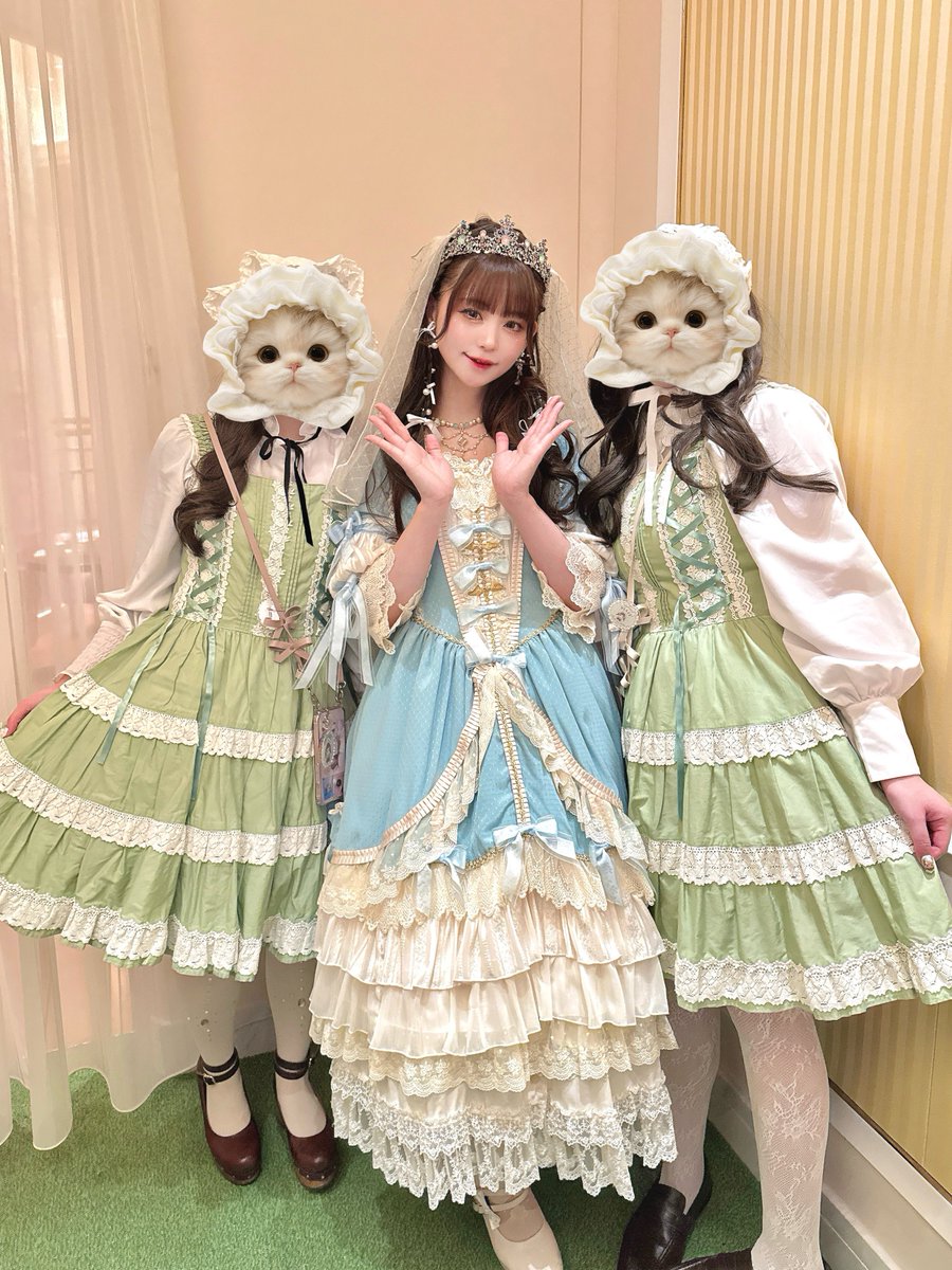 聖誕祭で司会をしてくれたAKIRAちゃんとスタッフs♡♡ そしてBABY, THE