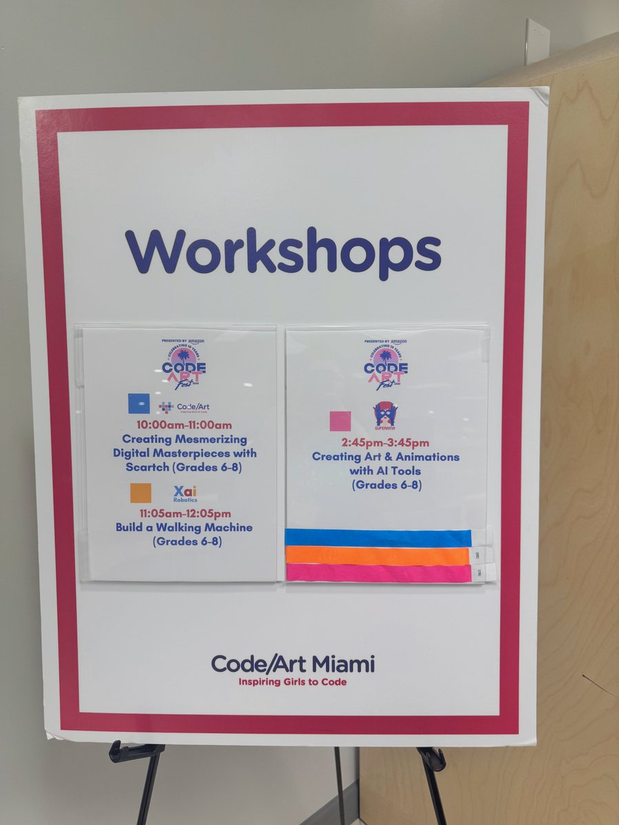 ridcursion's tweet image. It was so amazing meeting many inspiring women at the @codeartorg Fest last Saturday! Had a wonderful time hosting and teaching at the workshops.
Thank you Code/Art for inviting me for this amazing experience! Glad to be a part 💜
#womenintech #womeninSTEM