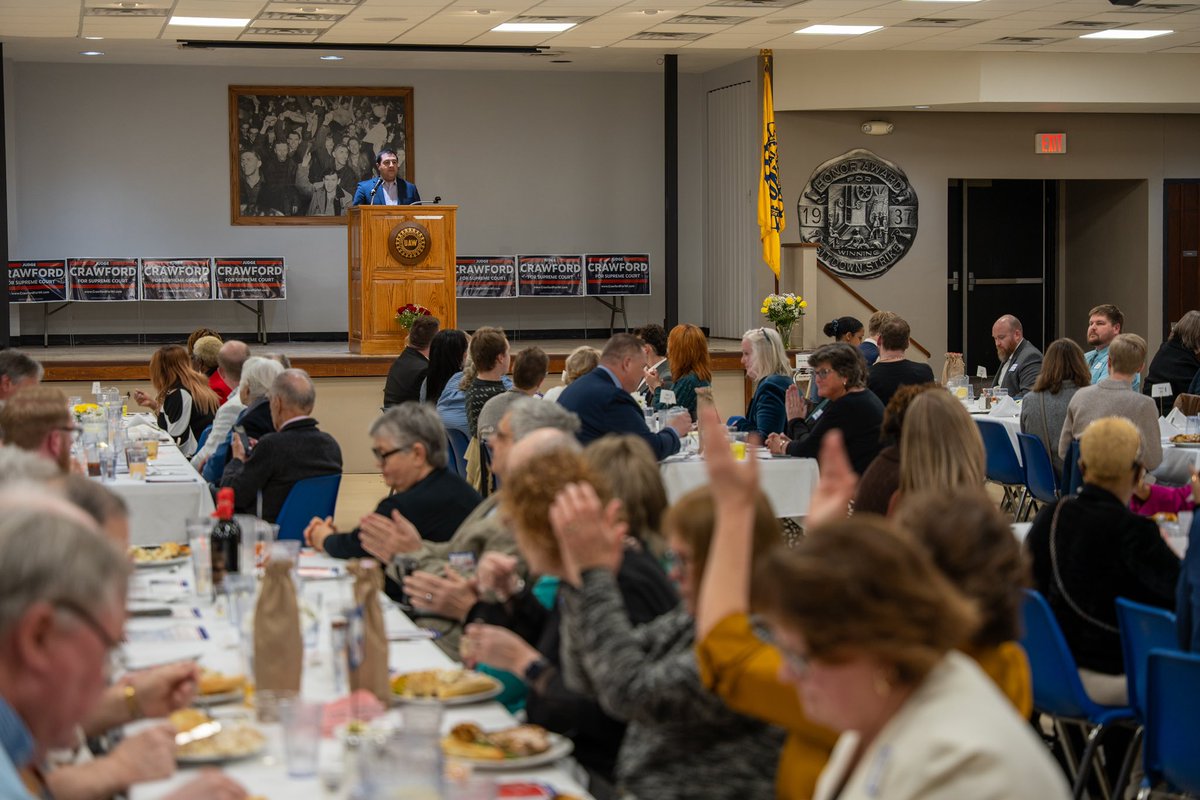JoshKaulWI's tweet image. Great speaking with some fired up Rock County Dems today in Janesville!