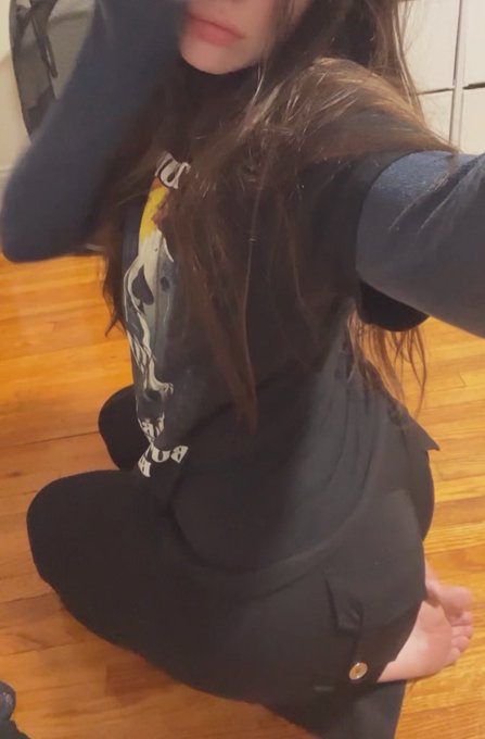 In Bio 🔞❤️ - 2 pic. On and off 😝 https://t.co/fjPHX90vaX
