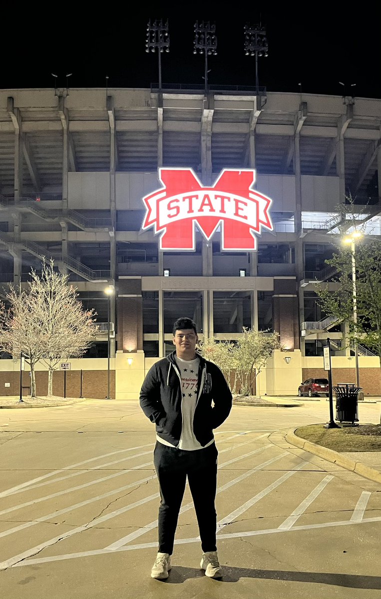 Andrew Shofstahl (2028 - IOL) (@bigshof) on Twitter photo Thank you for a great visit to <a href="/HailStateFB/">Mississippi State Football</a> to watch spring practice and see the campus today. <a href="/CoachCliffOdom/">Cliff Odom</a> <a href="/LoadholtPhil/">Phil Loadholt</a> <a href="/Coach_Ajax/">Alex Jackson III</a> <a href="/licostie_nick5/">Nick Licostie</a> <a href="/CoachUno1/">Courtney Williams</a> <a href="/AndreaKHollis/">Andrea K. Hollis</a> <a href="/TBrewer_70/">Tristin Brewer 🏴☠️</a> #HailState Thank you for a great visit to <a href="/HailStateFB/">Mississippi State Football</a> to watch spring practice and see the campus today. <a href="/CoachCliffOdom/">Cliff Odom</a> <a href="/LoadholtPhil/">Phil Loadholt</a> <a href="/Coach_Ajax/">Alex Jackson III</a> <a href="/licostie_nick5/">Nick Licostie</a> <a href="/CoachUno1/">Courtney Williams</a> <a href="/AndreaKHollis/">Andrea K. Hollis</a> <a href="/TBrewer_70/">Tristin Brewer 🏴☠️</a> #HailState