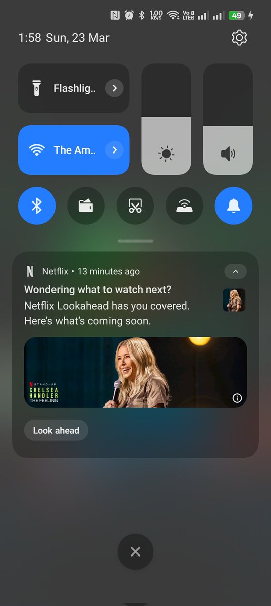 teddirez's tweet photo. Dear @NetflixANZ thanks for the 7 notifications of the same thing within the last 3 hours. I get it, it's raining and people are inside, but seriously?! https://t.co/Zopw9LMTDV