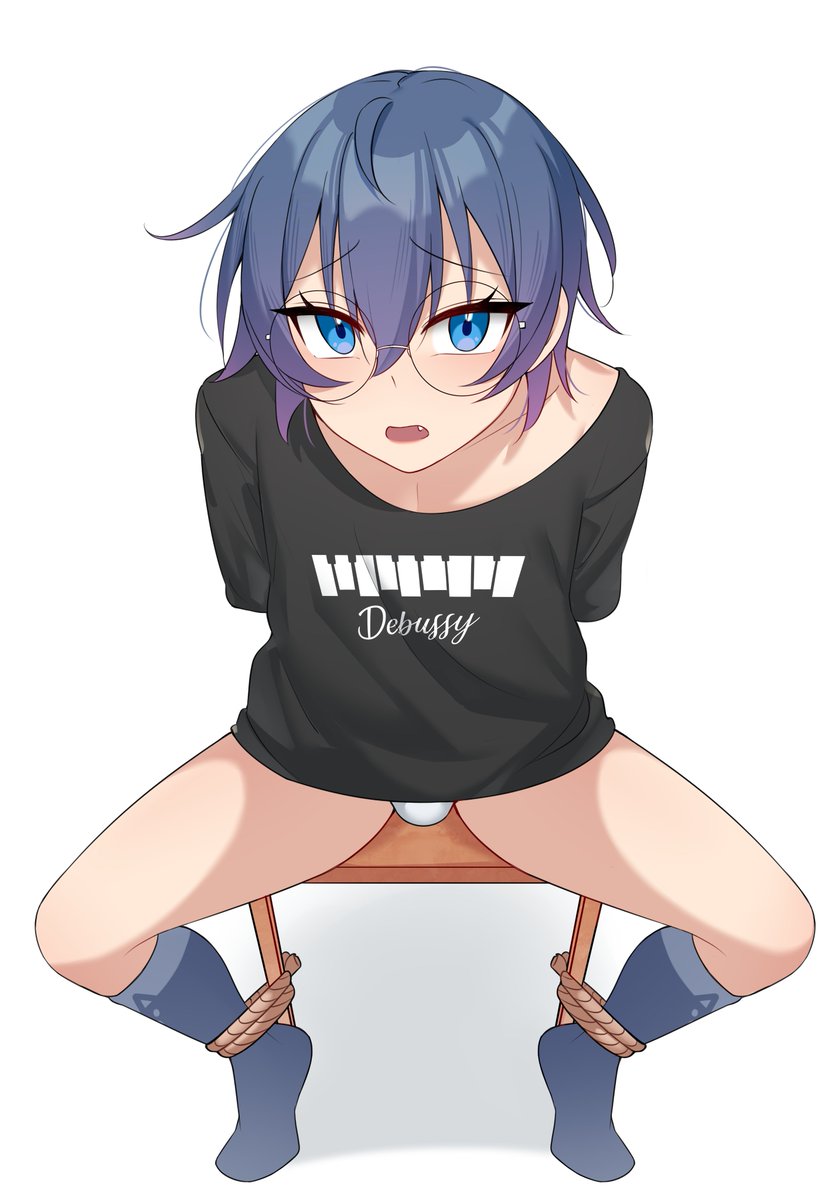DebussyASMR's tweet photo. I'm being held hostage by @GraveyVtuber and being forced to watch horror games 😭 https://t.co/wEj2Pf8aK7 https://t.co/YNP5GNq9Np